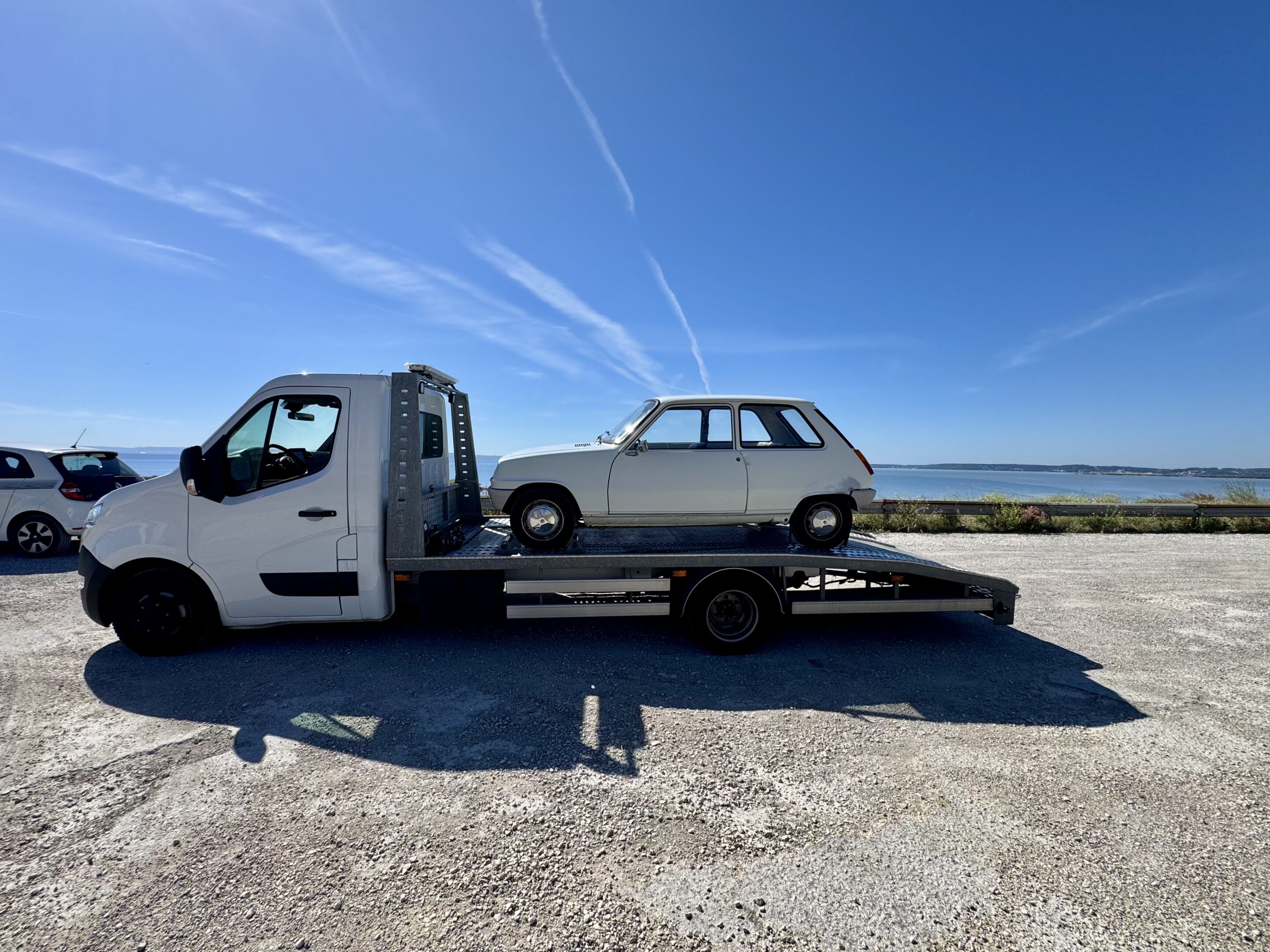Pourquoi faire appel à un service de transport de véhicules pour les professionnels ?